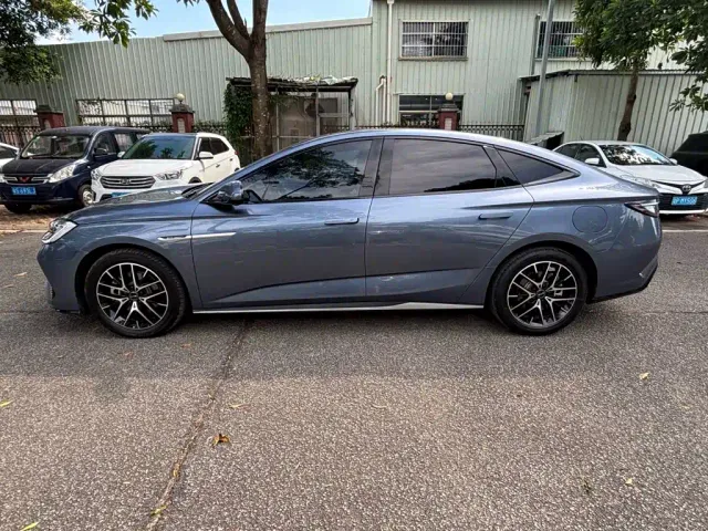 BYD Seal — Фото автомобиля 6