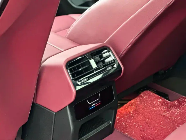 BMW 5 Series — Фото автомобиля 8