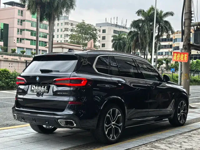 BMW X5 — Фото автомобиля 4