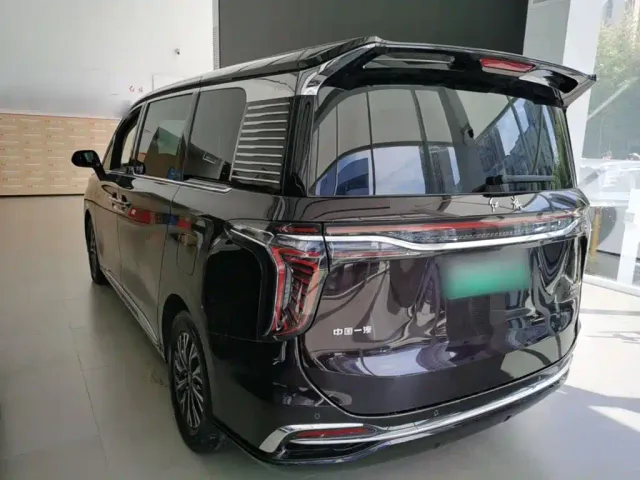 Hongqi HQ9 PHEV — Фото автомобиля 4