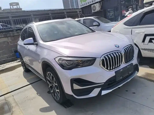 BMW X1 — Фото автомобиля 21