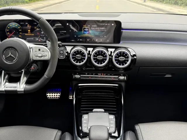 Mercedes-Benz A-Class AMG — Фото автомобиля 14