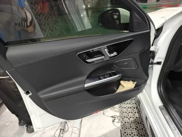 Mercedes-Benz C-Class — Фото автомобиля 11