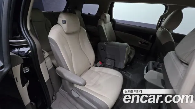 Kia Canival Carnival 4 поколение Дизель 11 мест Prestige — Фото автомобиля 18