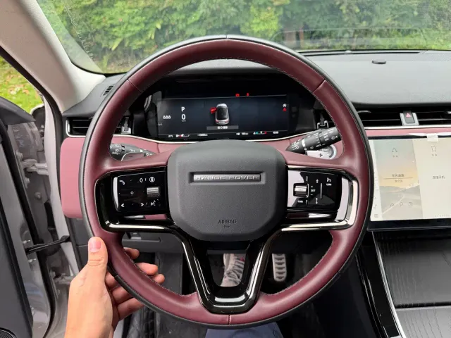 Land Rover Range Rover Evoque — Фото автомобиля 4