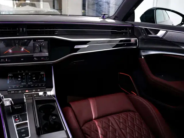 Audi A7L — Фото автомобиля 30