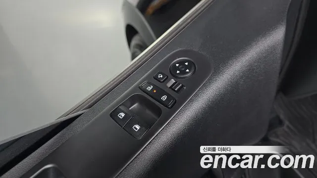 Hyundai Staria Staria Карго 3 места — Фото автомобиля 12