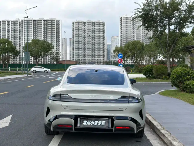Xiaomi SU7 — Фото автомобиля 6