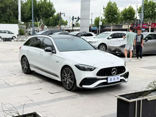 Mercedes-Benz C-Class AMG — Фото автомобиля 3