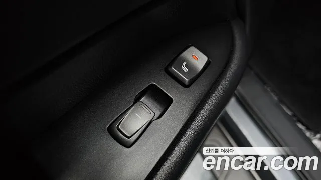 KG_Mobility_Ssangyong Rexton Новый Rexton Sport Khan Дизель 2.2 4WD — Фото автомобиля 19