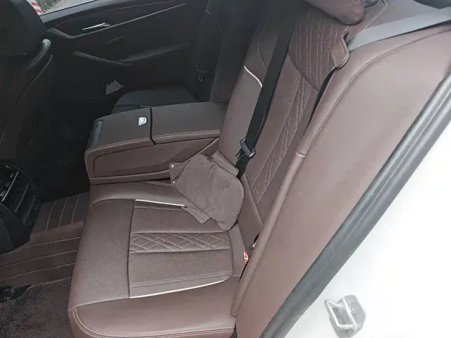 BMW 5 Series — Фото автомобиля 18