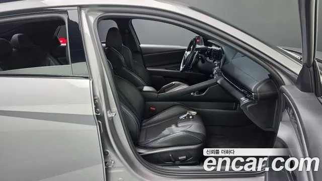 Hyundai Avante CN7 — Фото автомобиля 16