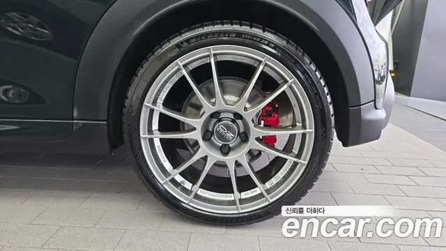 MINI Cooper Convertible — Фото автомобиля 6