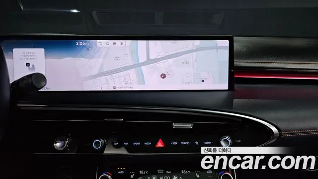 Genesis GV70 — Фото автомобиля 14