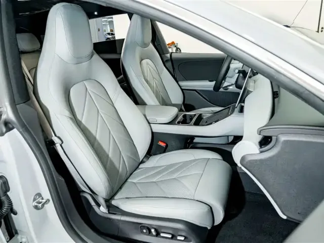 NIO NIO ET5T 2025 75kWh Touring — Фото автомобиля 21