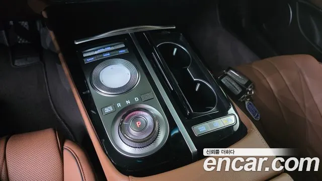 Genesis G80 RG3 — Фото автомобиля 12