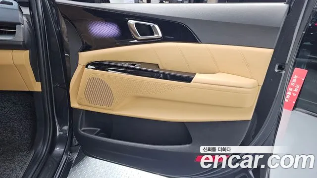 Kia Canival Carnival 4 поколение Дизель 9 мест Signature — Фото автомобиля 24