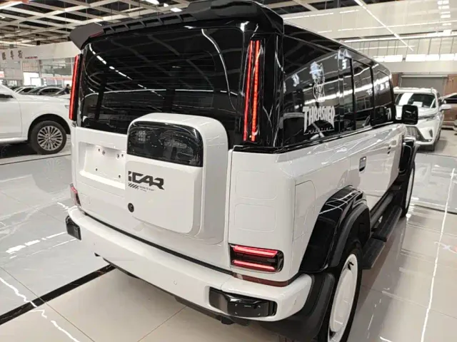 iCAR V23 — Фото автомобиля 6