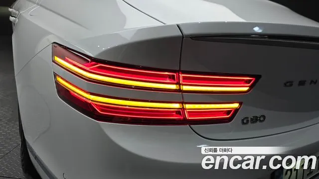 Genesis G80 Бензин 2.5 турбо 2WD — Фото автомобиля 23