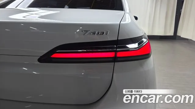 BMW 7-Series 7 серия (G70) 740i sDrive M Sport — Фото автомобиля 19