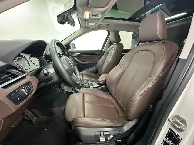BMW X1 — Фото автомобиля 14