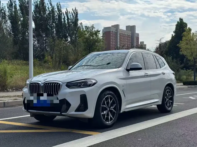 BMW X3 — Фото автомобиля 14