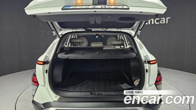 Hyundai Kona Kona (SX2) Бензин 1.6 турбо 2WD — Фото автомобиля 20