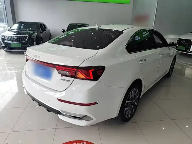 Kia K3 — Фото автомобиля 6