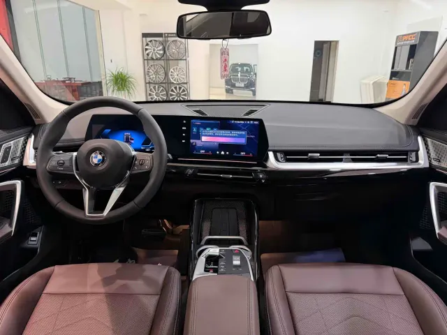 BMW X1 — Фото автомобиля 13