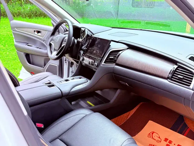 Honda Avancier — Фото автомобиля 21