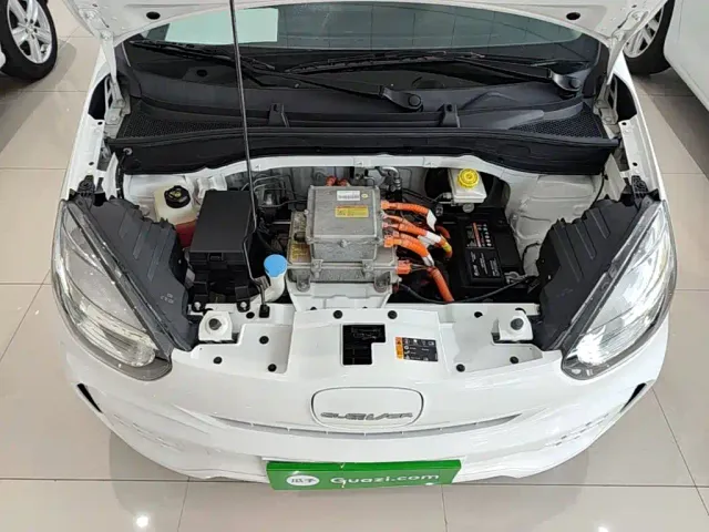 Roewe Clever — Фото автомобиля 19