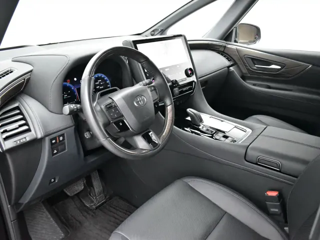 Toyota Alphard — Фото автомобиля 6