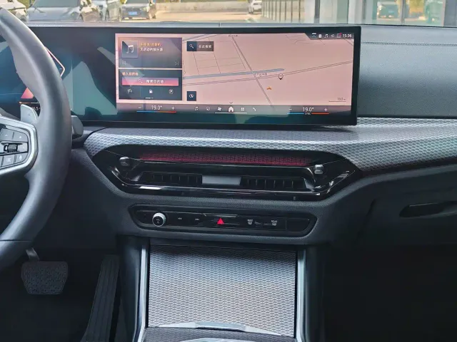 BMW 3 Series — Фото автомобиля 22