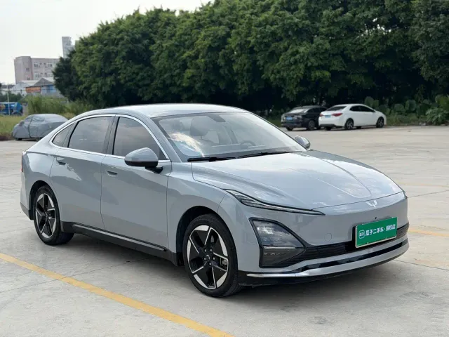 Wuling Starlight — Фото автомобиля 3