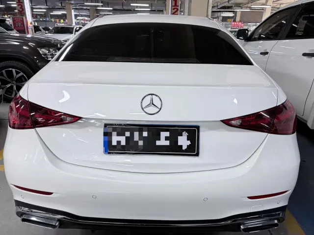 Mercedes-Benz C-Class — Фото автомобиля 18