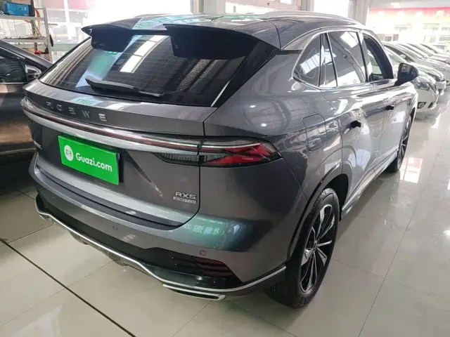 Roewe RX5 — Фото автомобиля 6
