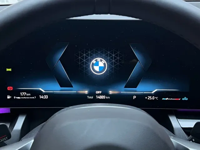 BMW 5 Series — Фото автомобиля 10