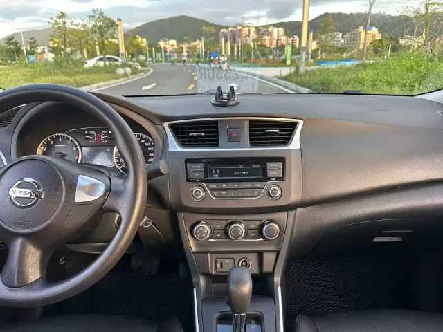 Nissan Sylphy — Фото автомобиля 14