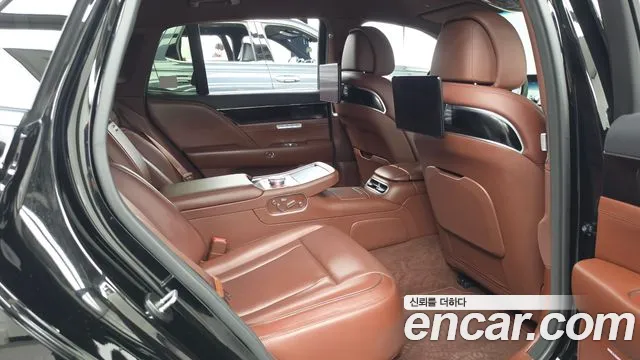 Genesis G90 RS4 — Фото автомобиля 12