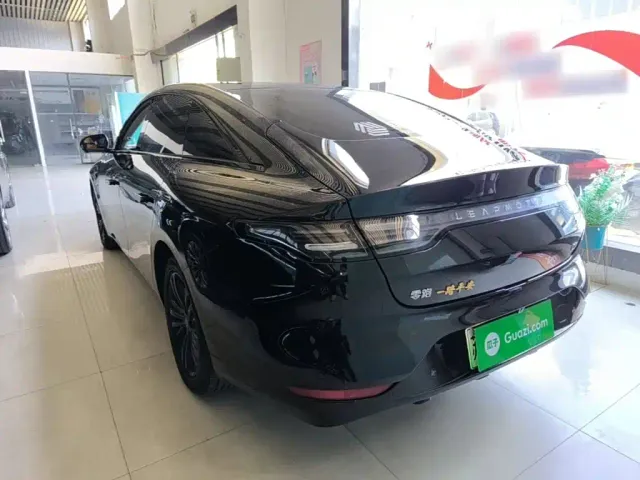 Leapmotor C01 — Фото автомобиля 4