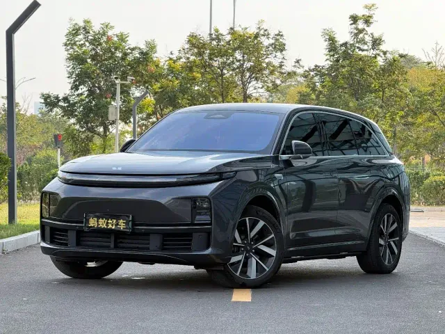 Фотография автомобиля — Li Auto L7