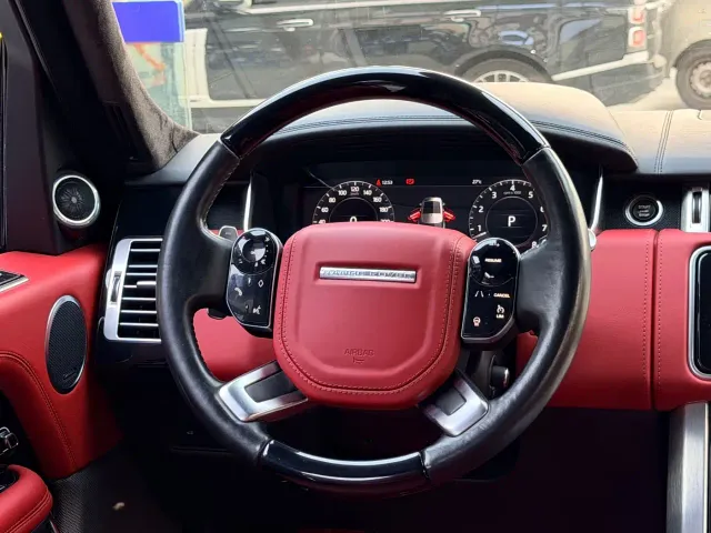 Land Rover Range Rover — Фото автомобиля 7