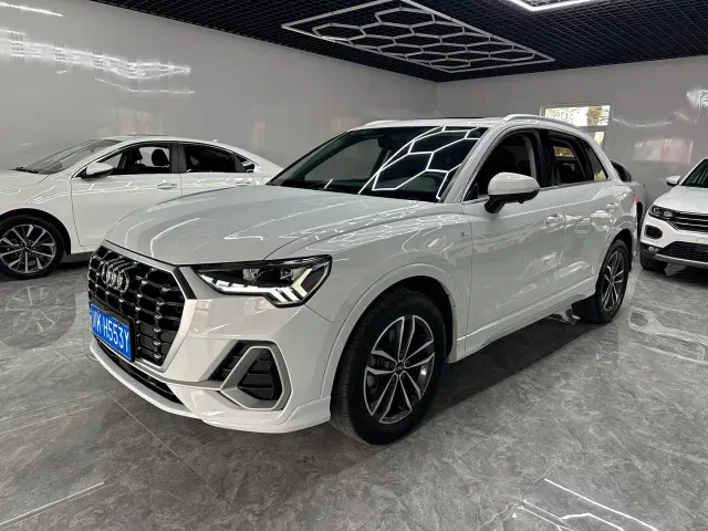Audi Q3 — Фото автомобиля 2