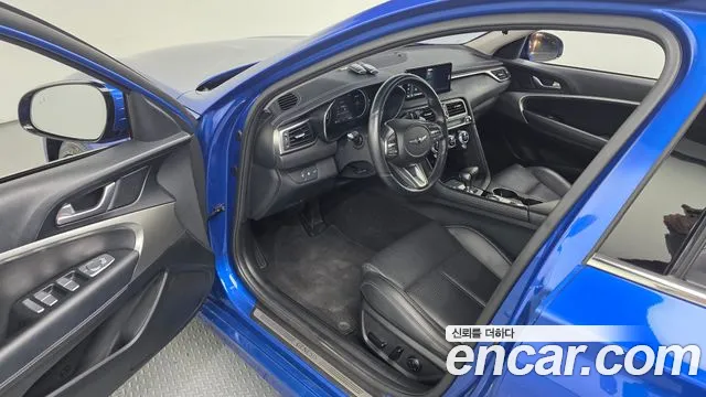 Genesis G70 New — Фото автомобиля 10