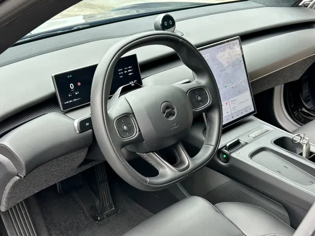 Nio ET5 Touring — Фото автомобиля 8