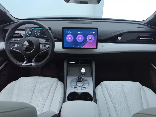 BYD Seal 06 — Фото автомобиля 12