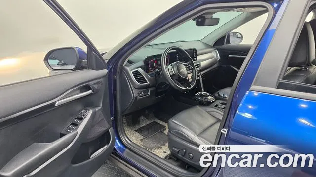 Kia Seltos Новый Seltos Бензин 2.0 2WD — Фото автомобиля 10
