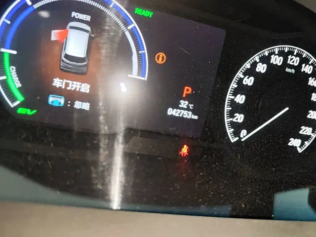 Honda Odyssey — Фото автомобиля 11
