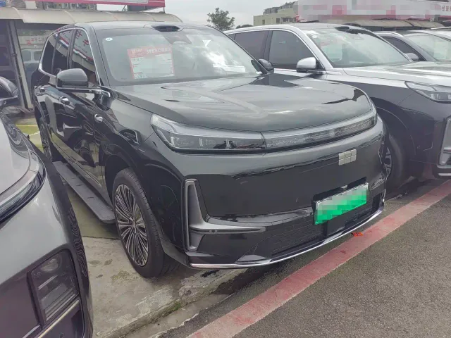 Geely Galaxy M9 — Фото автомобиля 2