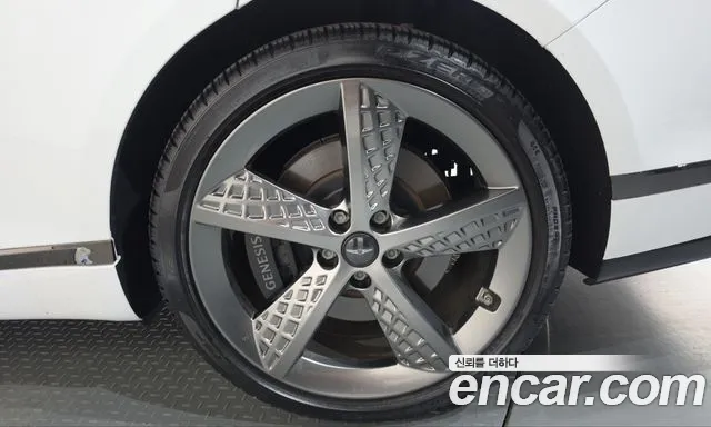 Genesis G80 RG3 — Фото автомобиля 6
